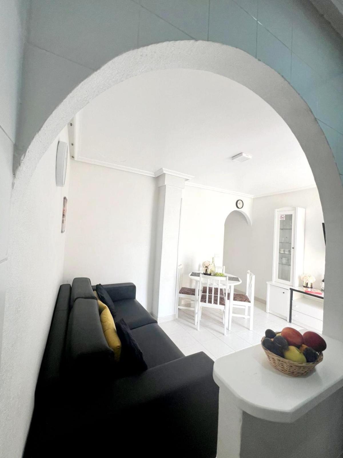 Holiday Apartment Torrevieja Eksteriør billede